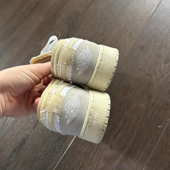 Men Air Jordan 1 Low SE Craft 'Inside Out Tech Grey' Size 7Y big boy Vintage - Picture 6 of 7